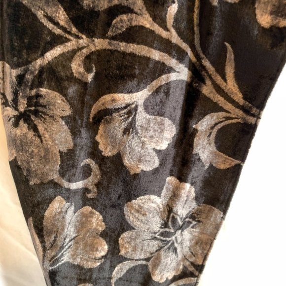 Elegant Gold and black flowered velvet and satin scarf, 3x1 - Picture 1 of 4